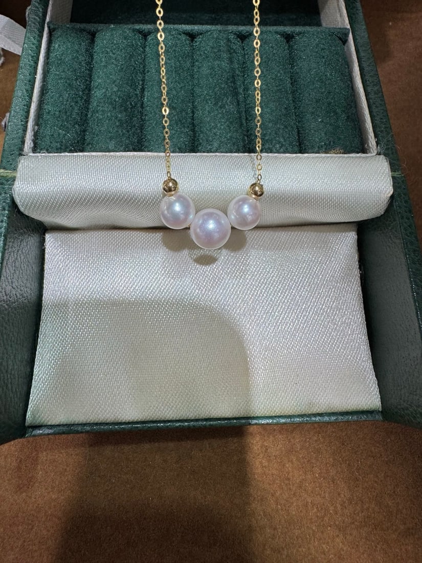 18K Gold Akoya Pearl Smile Necklace - 4