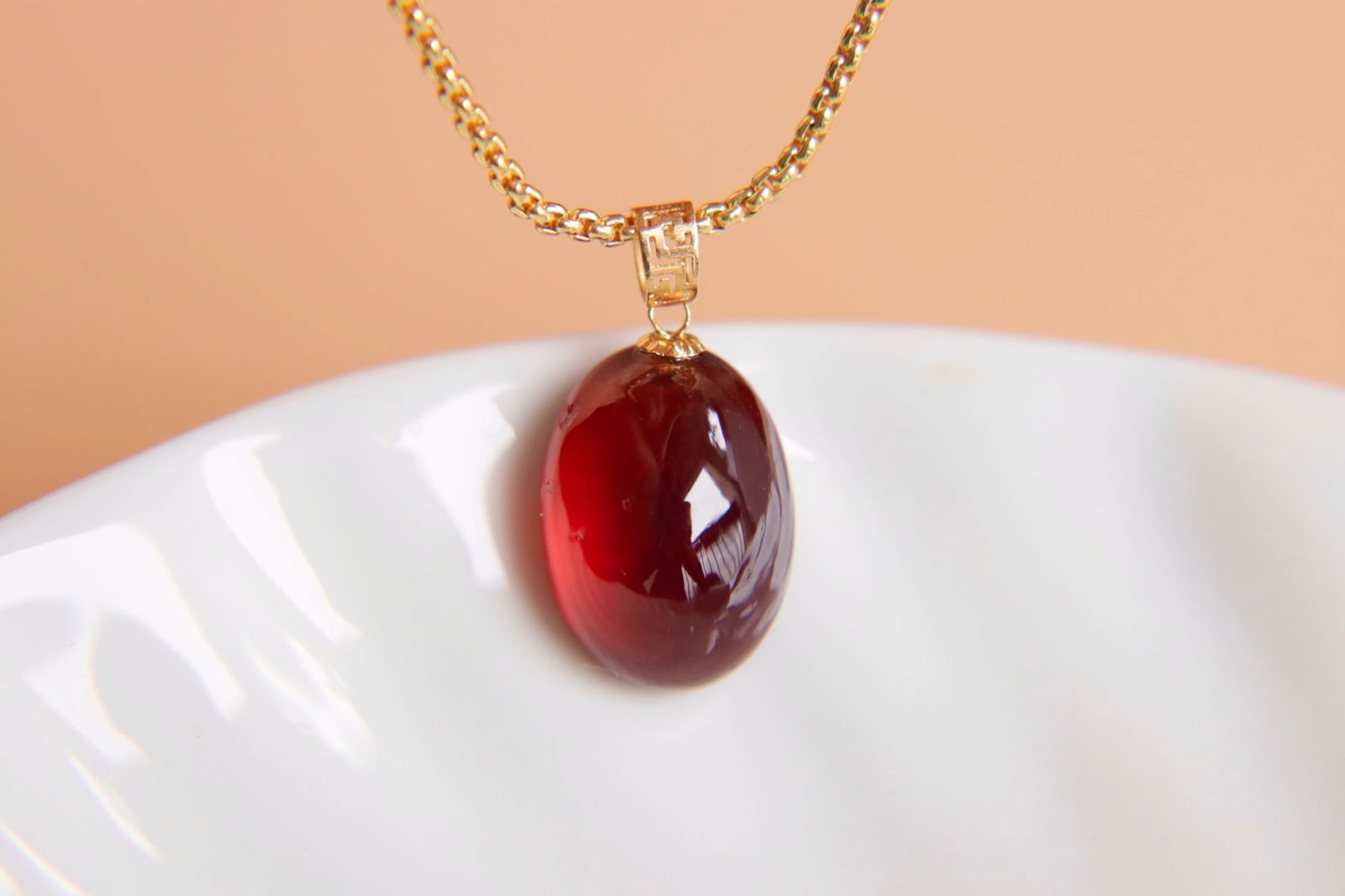 18K Gold Garnet Pendant - 4