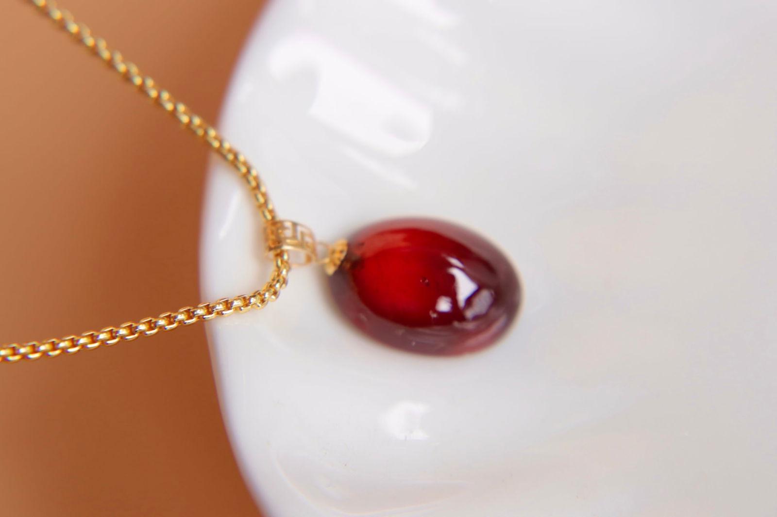 18K Gold Garnet Pendant - 5