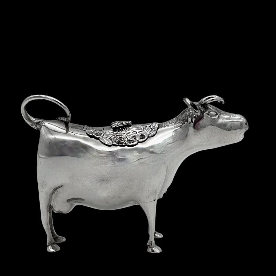 19th Century Antique Victorian Silver Cow Cream Jug London 1881 Daniel & Charles Houle: Title:19th Century Antique Victorian Silver Cow Cream Jug London 1881 Daniel & Charles Houle Description:Description Extremely collectable Victorian sterling silver cow creamer featuring an insect mou