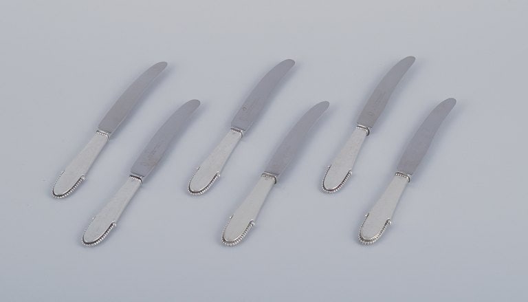 Georg Jensen Beaded, six fruit knives in sterling silver. Knife blade in stainless steel.: Title:Georg Jensen Beaded, six fruit knives in sterling silver. Knife blade in stainless steel. Description:Georg Jensen Beaded, six fruit knives in sterling silver. Knife blade in stainless steel. Ha