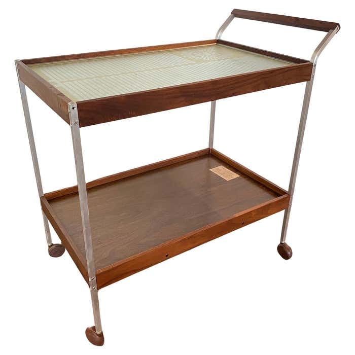 Mid-Century Salton Hotable Automatic Food Warmer Rolling Bar Cart: Title: Mid-Century Salton Hotable Automatic Food Warmer Rolling Bar Cart Description: A practical and stylish midcentury serving solution, the Salton Hotray Hotable Cart combines form and function wit
