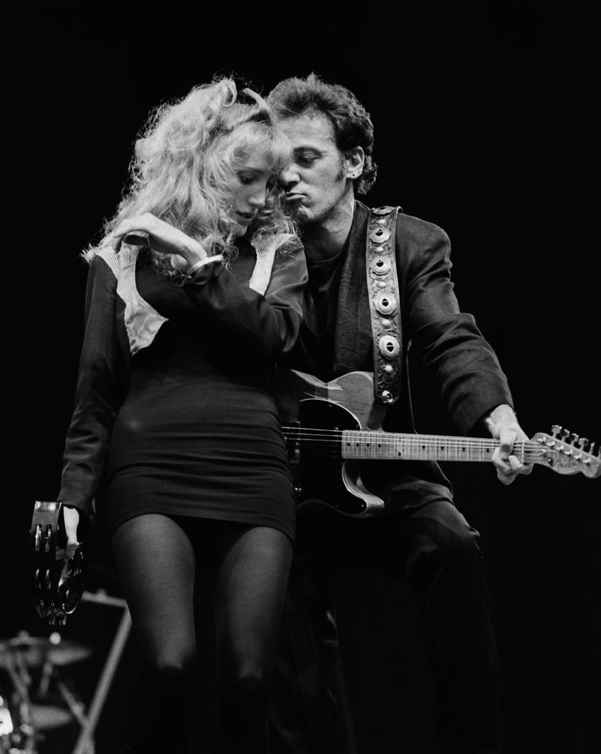 Hungry Heart 1988 - Dave Hogan Signed Limited Edition: 1988 (printed later)