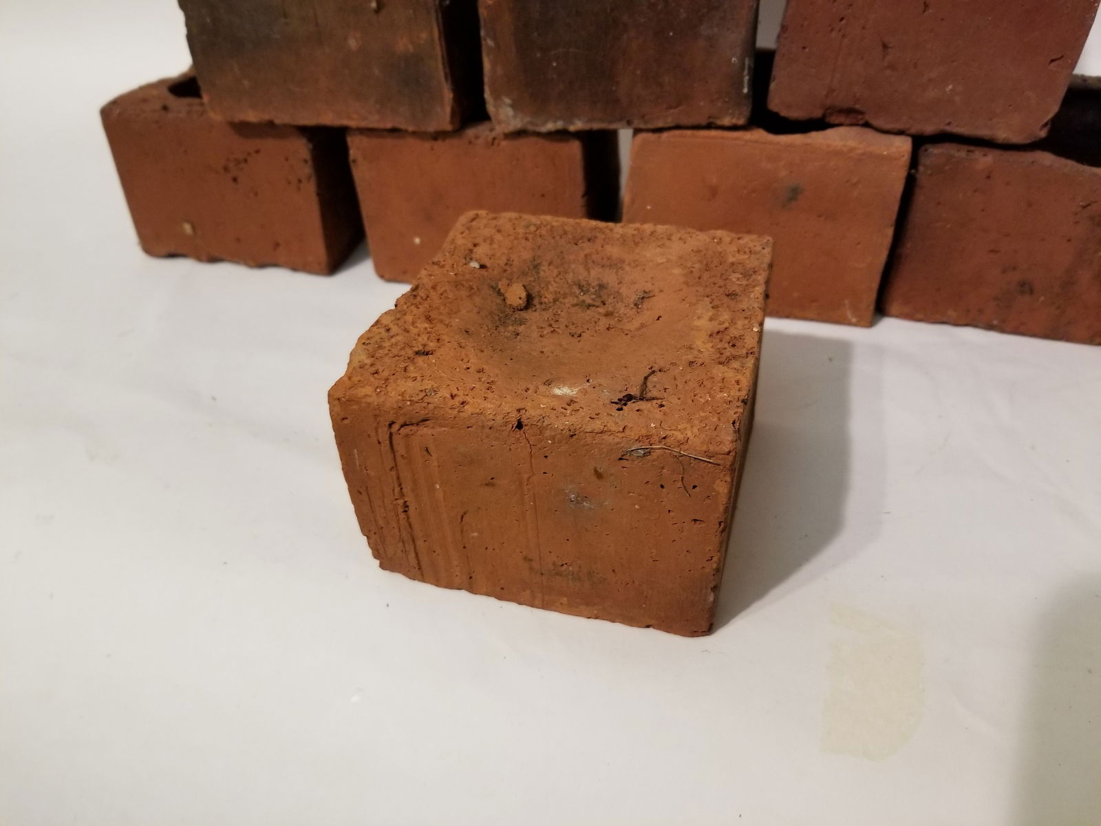 Terracotta pots, square, Maine - 3