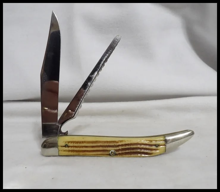 Queen Cutlery Co. #46 Toothpick Fish Knife in Winterbottom Bone - 4