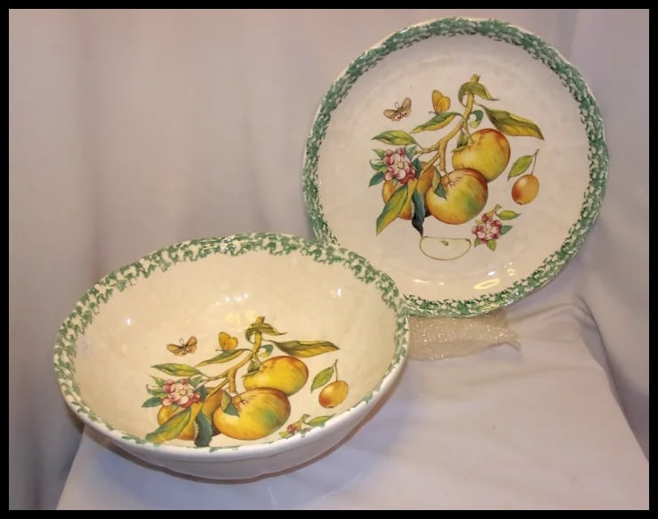 Italian Serving Pasta Bowl and Large Salad Bowl is Hand Painted & Made Exclusively for HiMark - 2