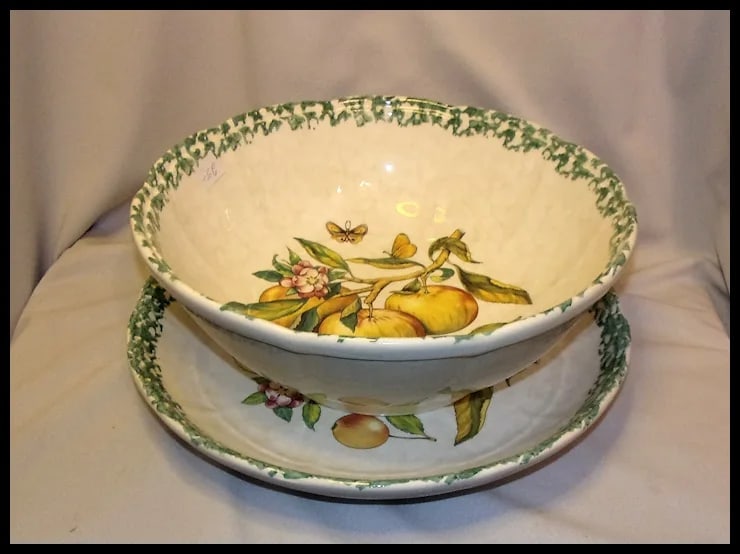 Italian Serving Pasta Bowl and Large Salad Bowl is Hand Painted & Made Exclusively for HiMark - 3