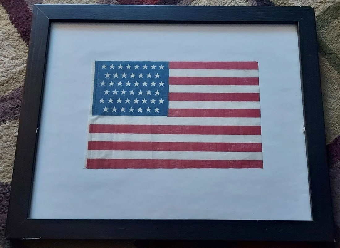 American Flag 45 Stars Printed Minty Condition: Minty 45 star printed flag. Material is starched cotton material. Dates to 1896. GUARANTEED of the period. New frame. Measures 6 x 9 ". . Shipping includes insurance. Shipping: Domestic: Flat-rate of
