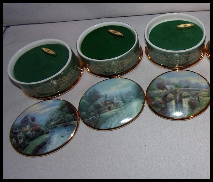 Vintage Thomas Kinkade Lamplight Village Music Box Collection - 4