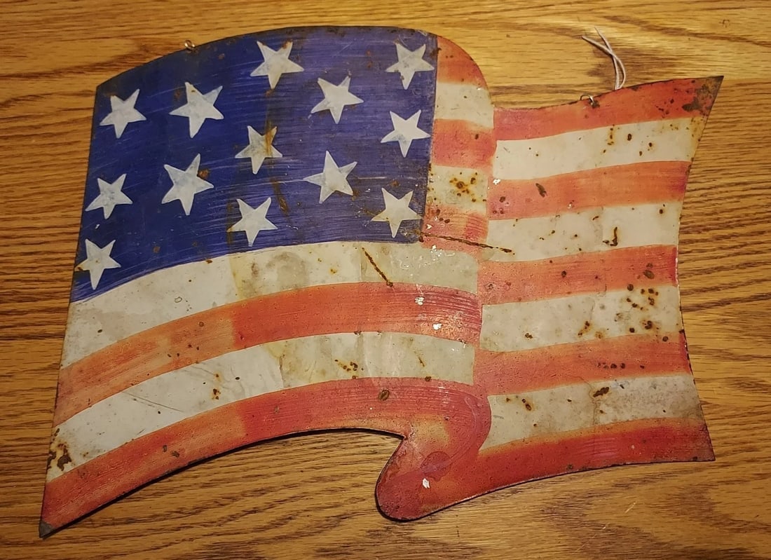 Vintage Metal 13 Stars Flag American (1 of 3)
