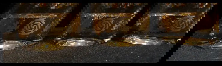 Signed Vito Bari 6 Gold Crest 22kt Gold Leaf Highball Glasses with Ice Bucket and Stand - 12