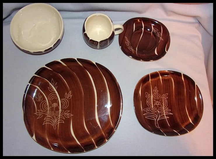 Vintage Six 5 Piece Sets of MCM Purinton Brown Intaglio Slip Ware - 3