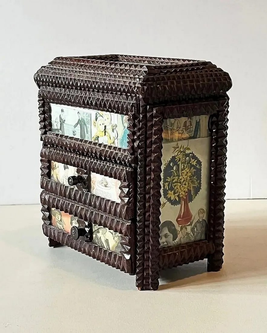 Tramp Art Chest with Decoupage Illustrations - 3