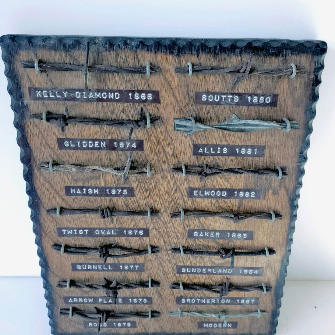 Barbed Wire Sample Display Board 14 cuts - 2