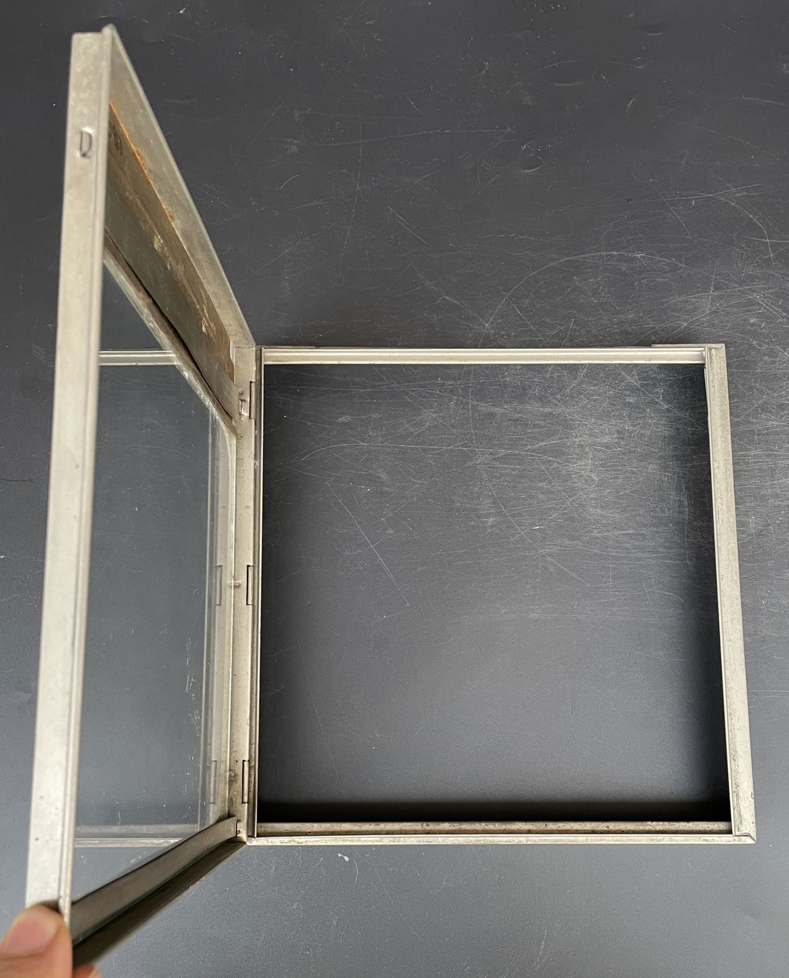 VINTAGE UNEEDA BAKERS NABISCO GLASS DISPLAY CASE LID-NATIONAL BISCUIT COMPANY - 3