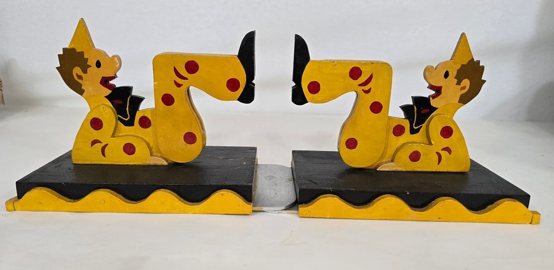 Clowns bookends