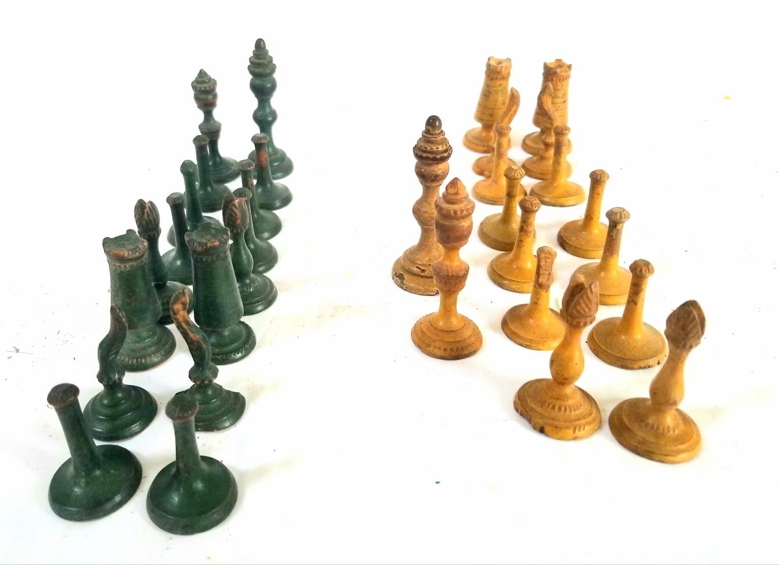Complete set of wooden turned and painted chess pieces (1 of 4)
