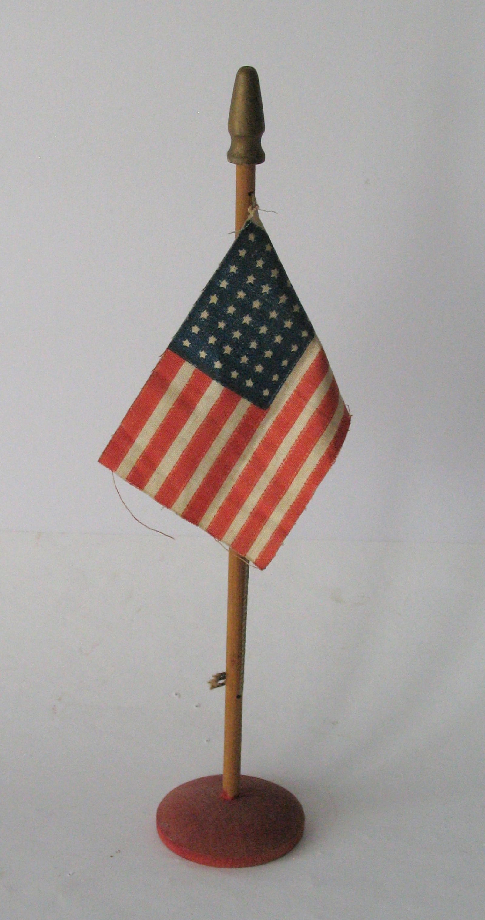 Vintage patriotic desk flag. (1 of 3)