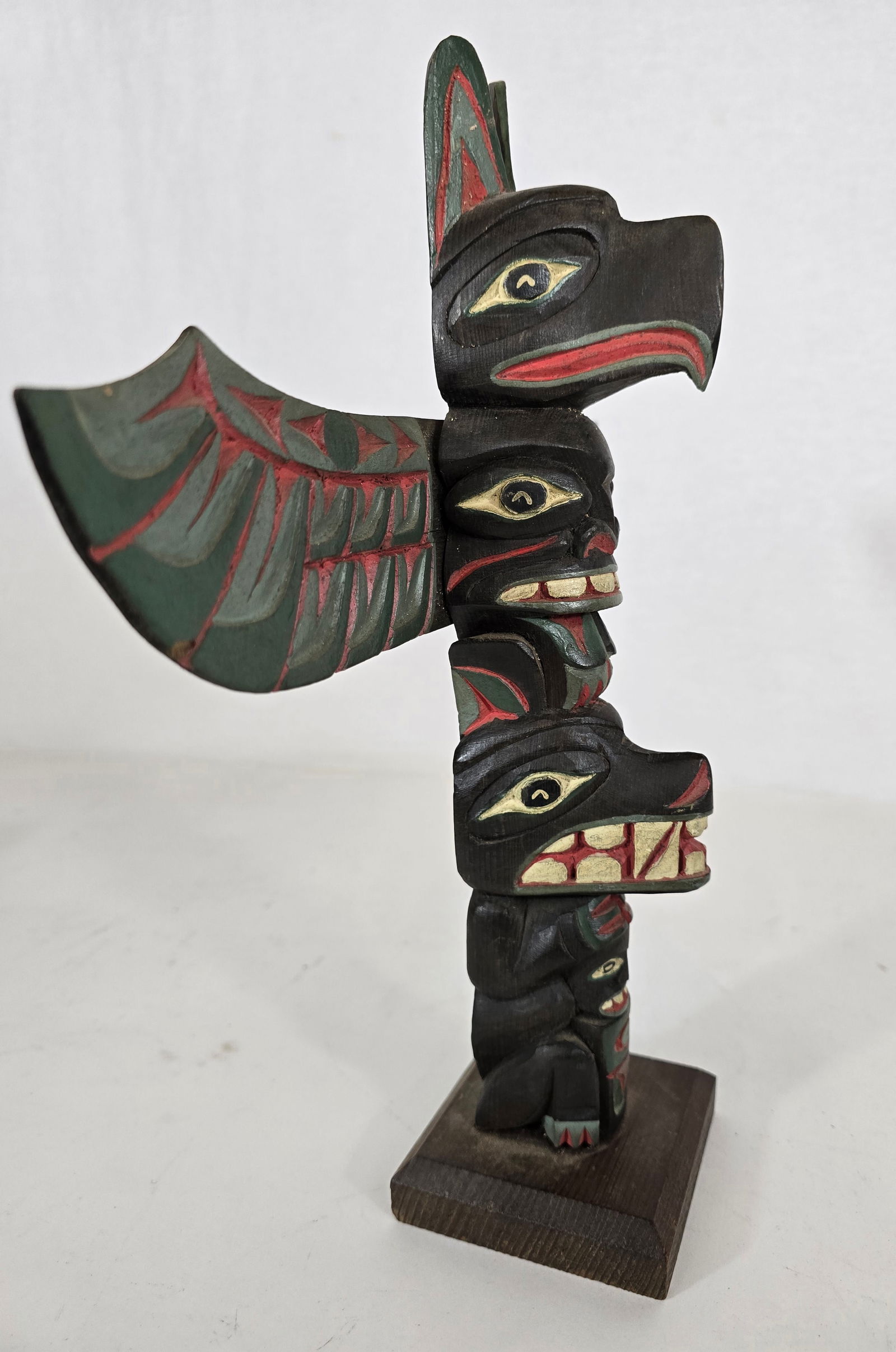 Northwest coast totem pole - 4