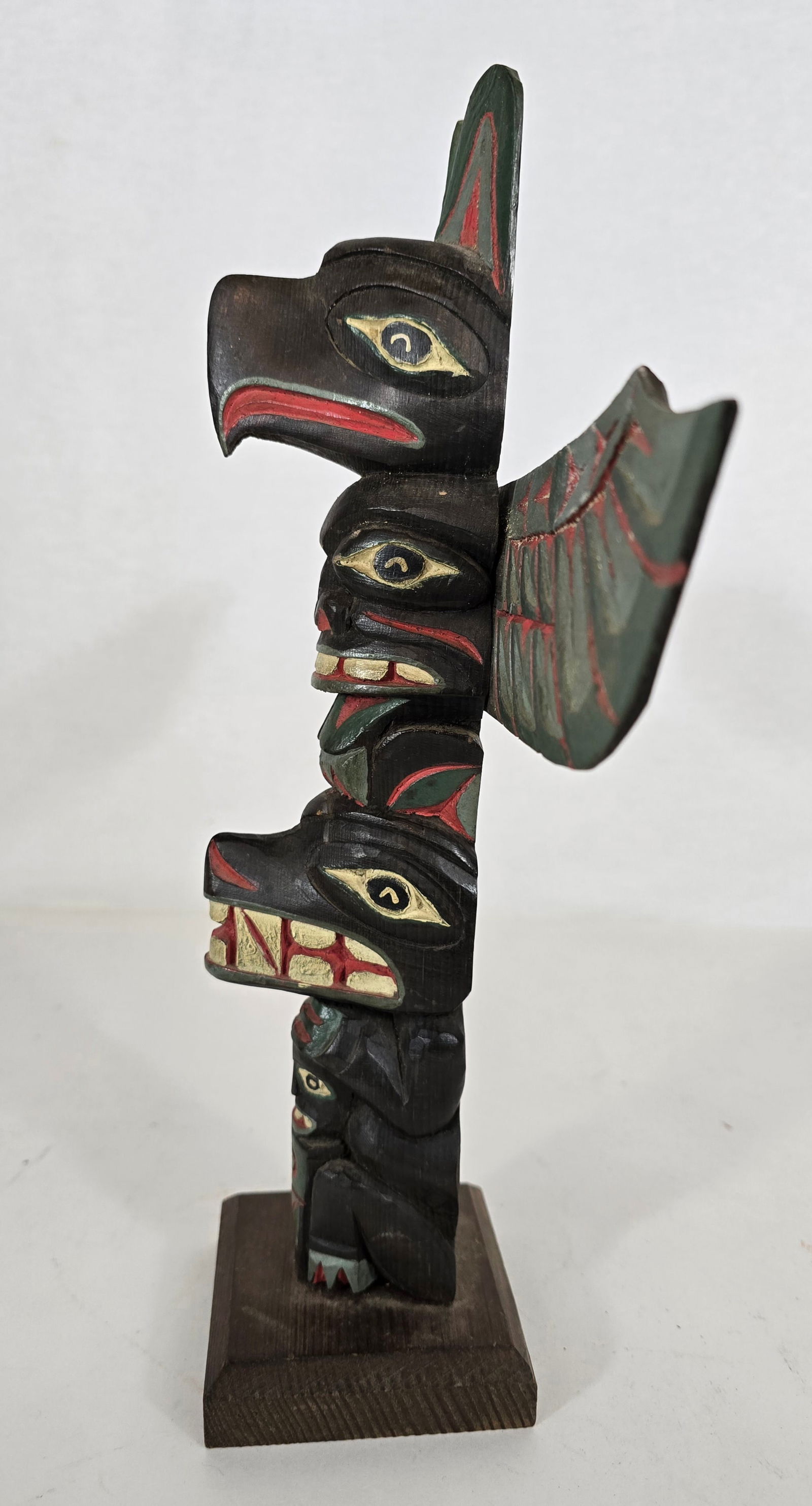 Northwest coast totem pole - 5