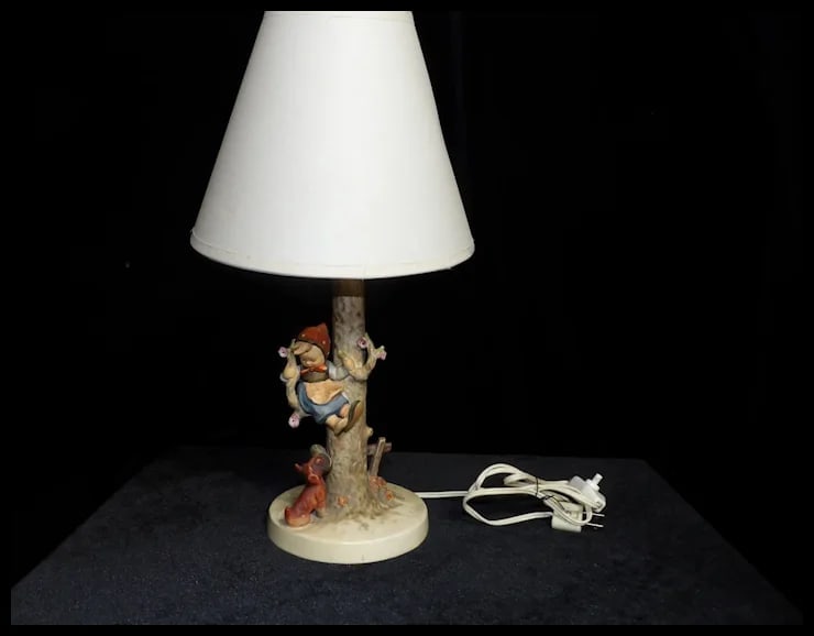 Authentic 1936 Out of Danger Goebel Hummel Figurine Table Lamp from Germany - 2