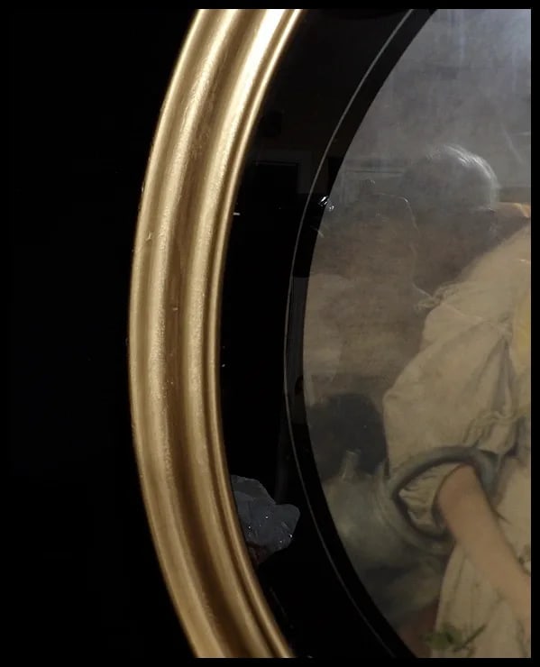 Antique Large Oval Gesso Frame with Reverse Painted Black Oval and English Print - 8