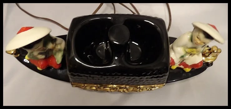 Vintage 1950’s Fuhry and Sons Ceramic Oriental Junk Boat TV Lamp - 8