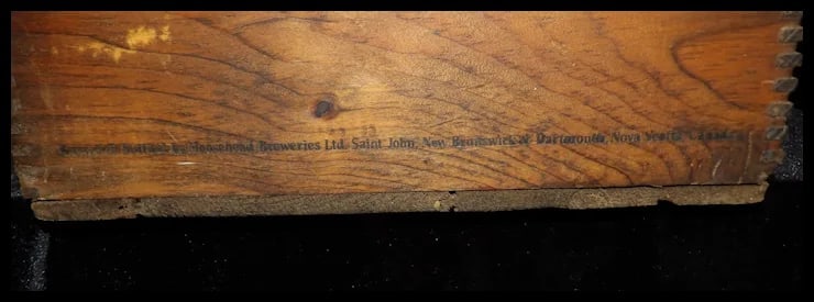 Vintage Moosehead Canadian Lager Beer Crate Dovetail Wood Box - 7