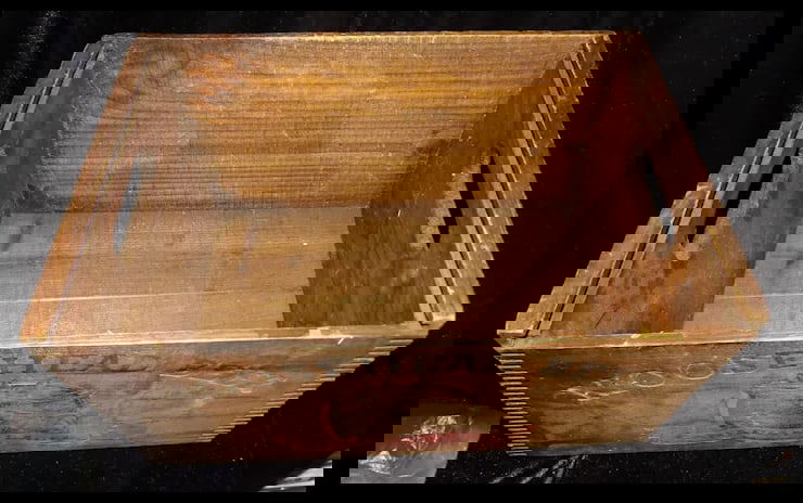 Vintage Moosehead Canadian Lager Beer Crate Dovetail Wood Box - 8