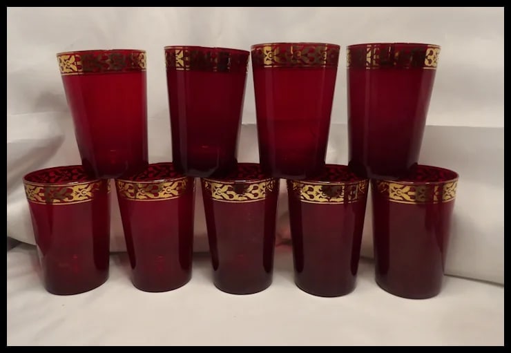 Vintage Pier 1 Holiday Table Ruby Red and Gold Glasses - 10