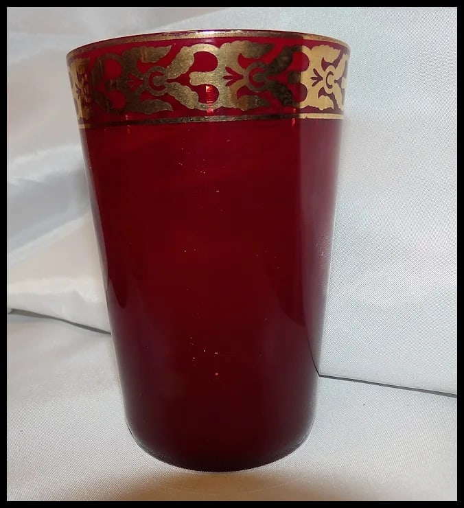 Vintage Pier 1 Holiday Table Ruby Red and Gold Glasses - 5