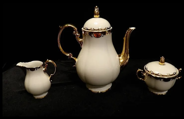 Antique Konigl Pr Tettau Bavarian Tea Set 22kt Gold Accents - 4