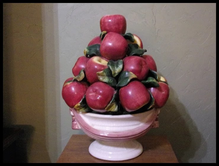 Vintage Three Hands Corp. Porcelain Apple Center Piece - 4