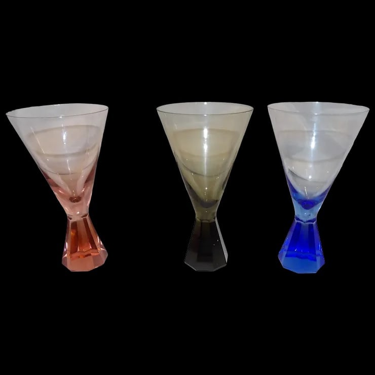 Vintage Octagon Base Wine Glasses: This pair of Vintage Octagon Base Wine Glasses are in excellent condition. NO chips, etc. They measure 5 ¾” tall with an opening of 3” and hold 4 oz. The green and blue are in excelle