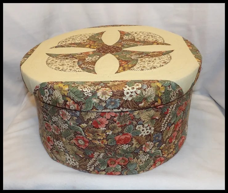 Folk Art Wood Round Storage Box Fabric Cover Inside and Out - 2