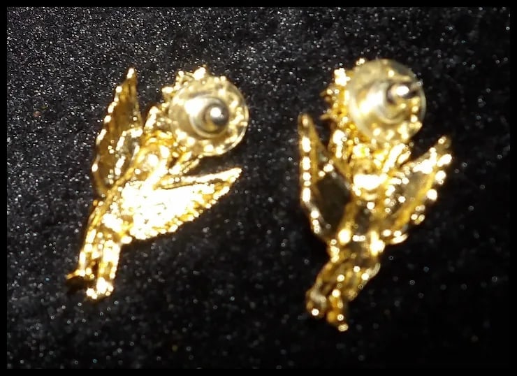 Gold Tone Cherubs with Rhinestones and Faux Pink Pearl Stud Earrings - 4