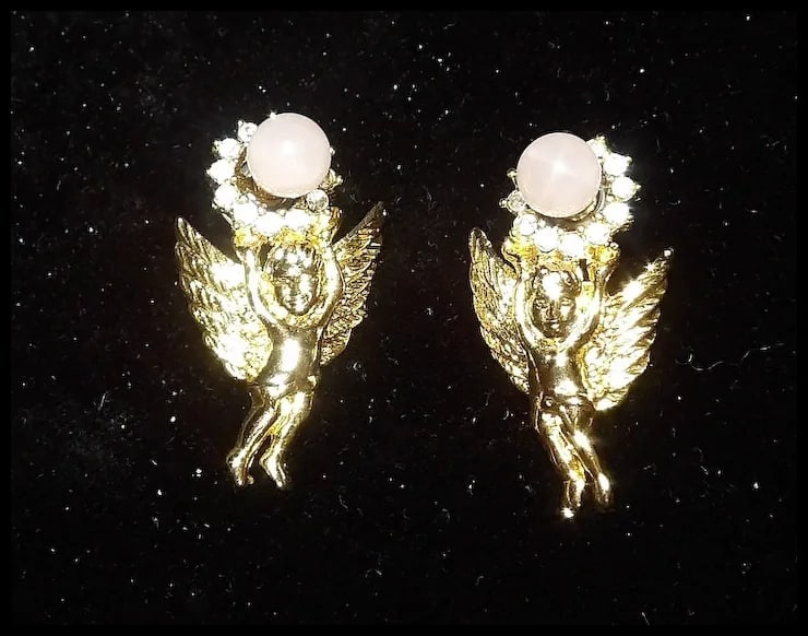 Gold Tone Cherubs with Rhinestones and Faux Pink Pearl Stud Earrings - 5