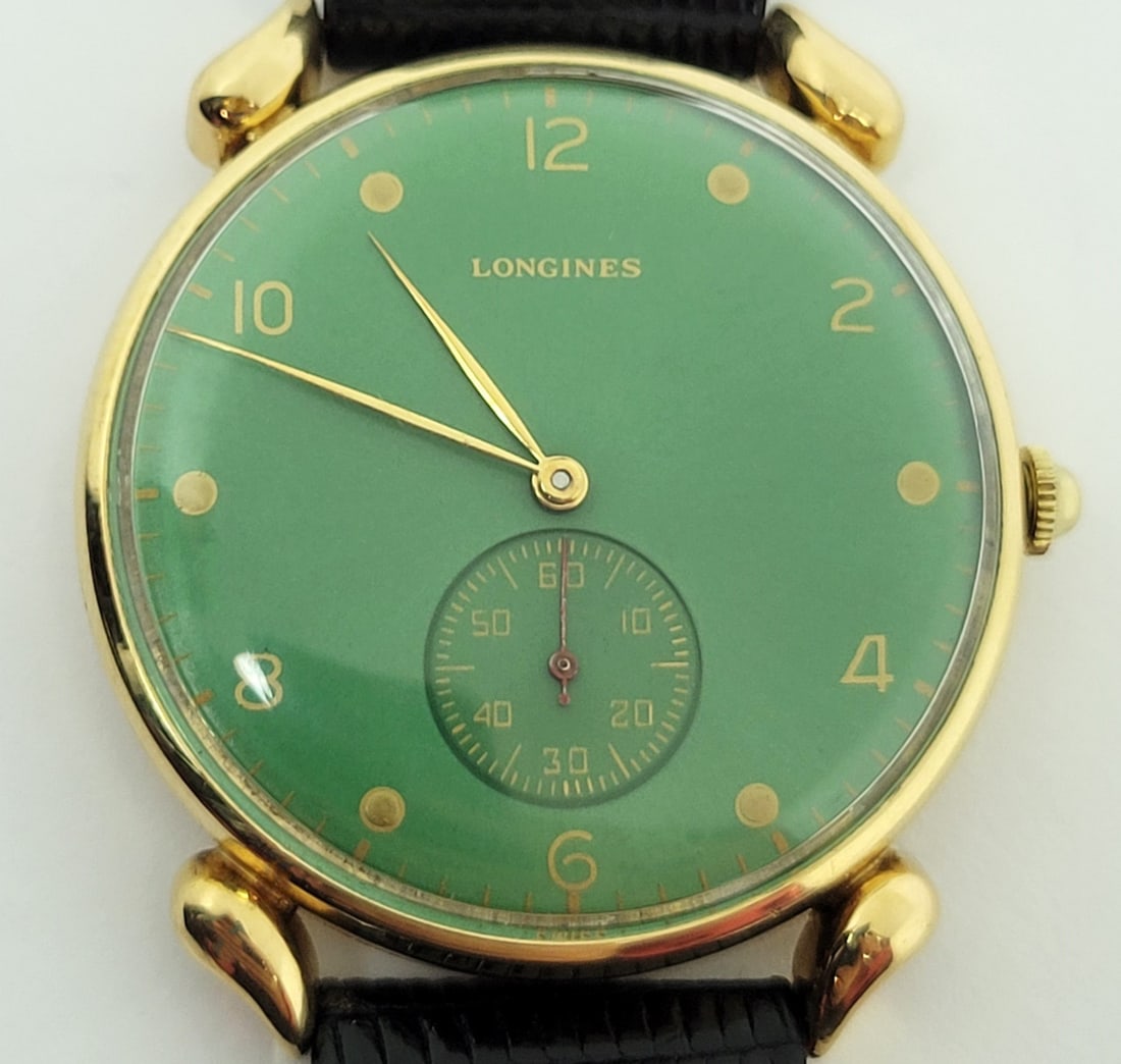 Vintage Solid 18k LONGINES Men's Winding Watch Cal 12.68* JUMBO 37.7 mm* SERVICED: Vintage Solid 18k LONGINES Men's Winding Watch Cal 12.68* JUMBO* SERVICED This Men's Longines watch is Swiss made. Great present for yourself or someone you love as well as for vintage collectors or e