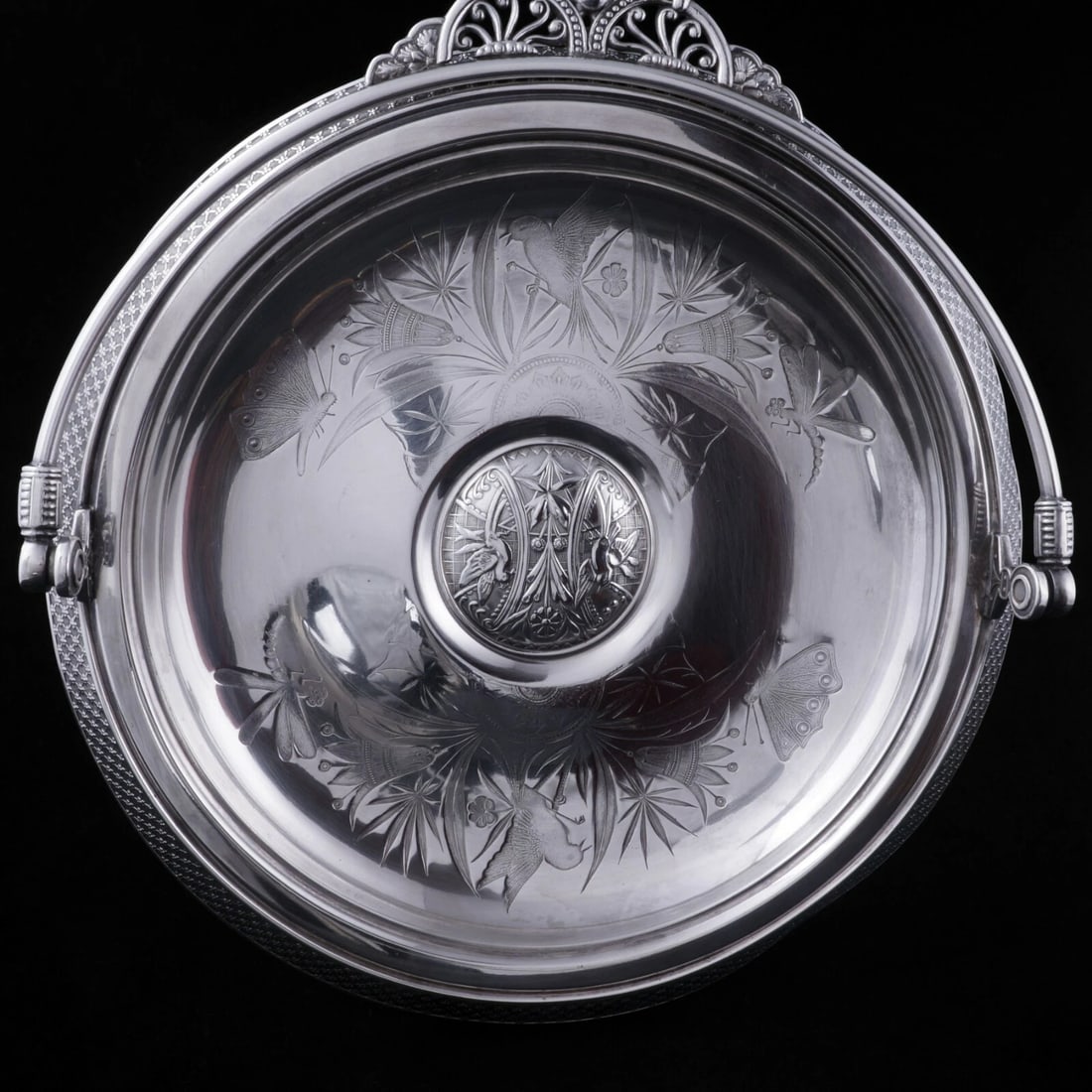 Victorian Pairpoint Silverplate Cake Basket: Title:Victorian Pairpoint Silverplate Cake Basket Size:13 ¾ in (34.9 cm) tall to top of handle. 6 ¾ in (17.1 cm) tall to top of plate. 10 in (24.5 cm) diameter. Description:Glittering, i