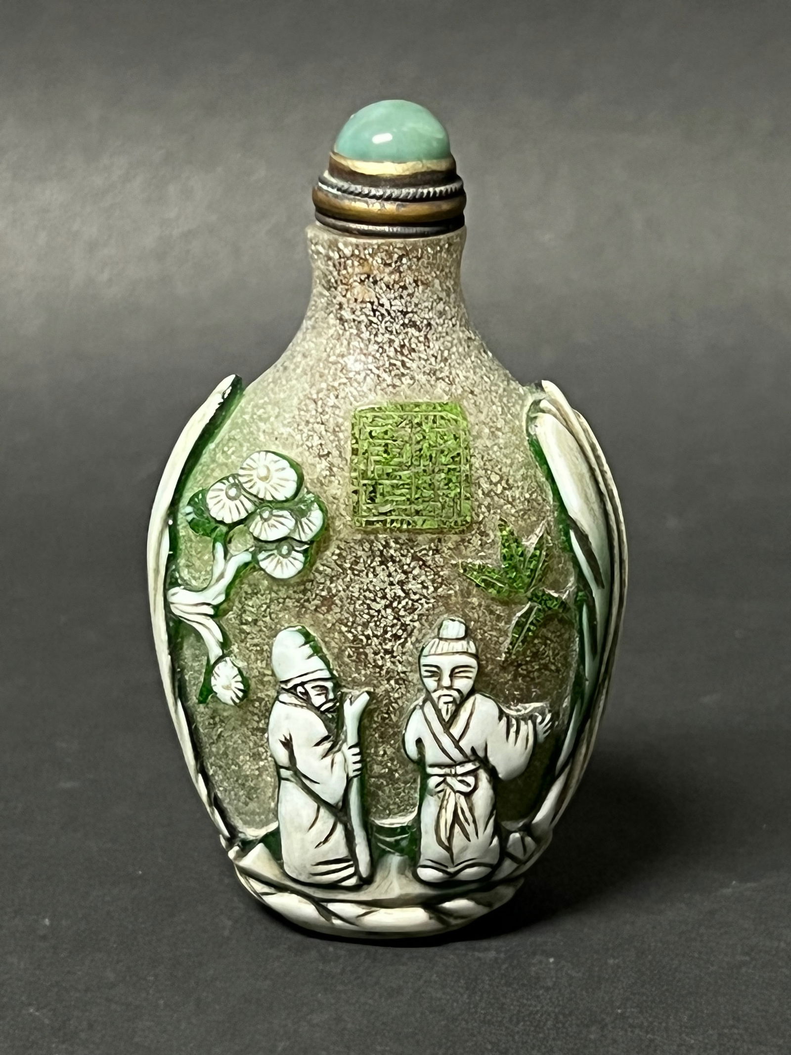 Late 20th Century Chinese Peking Glass Snuff Bottle: Title: Late 20th Century Chinese Peking Glass Snuff Bottle Date/Period: Late 20th Century Description: Chinese Art Peking Glass Overlay Snuff Bottle Materials: Peking Glass Size: 3" h x 2" w Reserve: