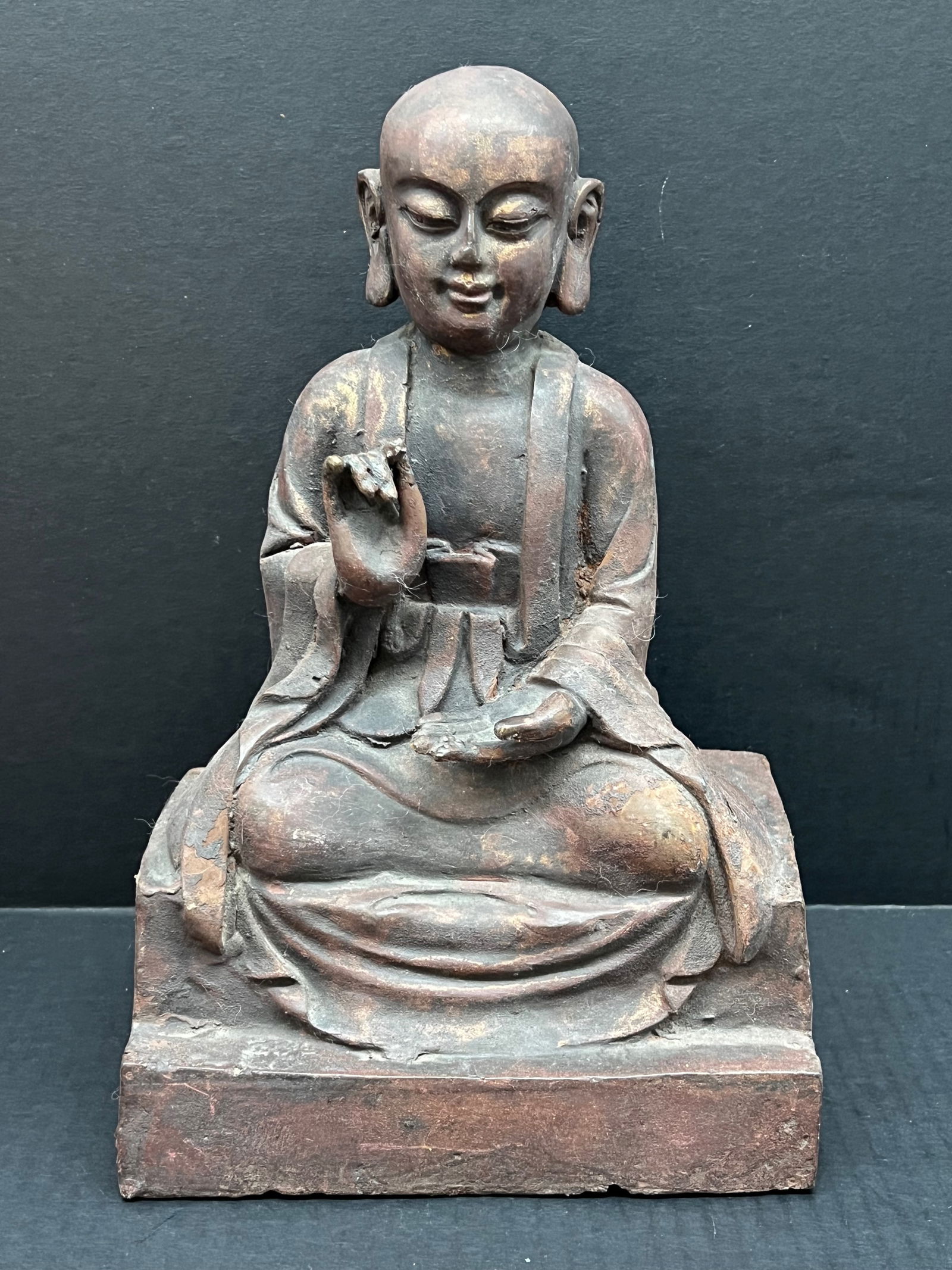Late 20th Century Vintage Chinese Art Cast Iron Buddha: Title: Late 20th Century Vintage Chinese Art Cast Iron Buddha Date/Period: Late 20th Century Description: Vintage Chinese Art Cast Iron Buddha Materials: Iron Size: 12" h x 8" w Reserve: $80.00 Shippi