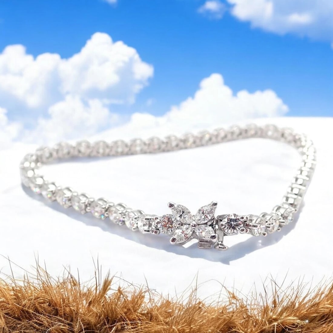 Authentic! Tiffany & Co Victoria Platinum 6.53ct Diamond Line Tennis Bracelet: Authentic! Tiffany & Co Victoria Platinum 6.53ct Diamond Line Tennis Bracelet About This Piece: This exquisite Tiffany & Co Victoria tennis bracelet is meticulously crafted in platinum, featuring 6.5