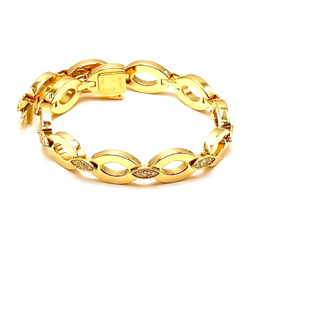 Rare! Authentic Cartier 18K Yellow Gold Diamond Diadea Link Bracelet: Rare! Authentic Cartier 18K Yellow Gold Diamond Diadea Link Bracelet About This Piece: About Cartier: The company has a long and distinguished history of serving royalty, as well as stars and celebiti