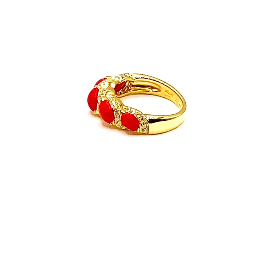 Rare! Authentic Christian Dior 18k Yellow Gold Diamond Coral Band Ring: Rare! Authentic Christian Dior 18k Yellow Gold Diamond Coral Band Ring About This Piece: About Christian Dior Jewelry: Towards the end of last century, fine jewelry was missing the whimsical element o