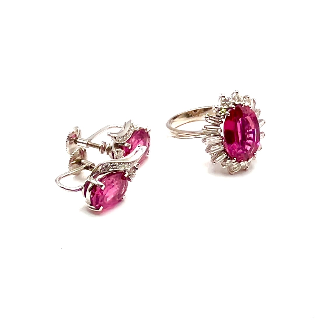 Authentic! H. Stern 18k White Gold Diamond Pink Tourmaline Ring + Earrings Set: Authentic! H. Stern 18k White Gold Diamond Pink Tourmaline Ring + Earrings Set About This Piece: This authentic H. Stern jewelry set, elegantly crafted from 18k white gold, exudes luxury and sophistic