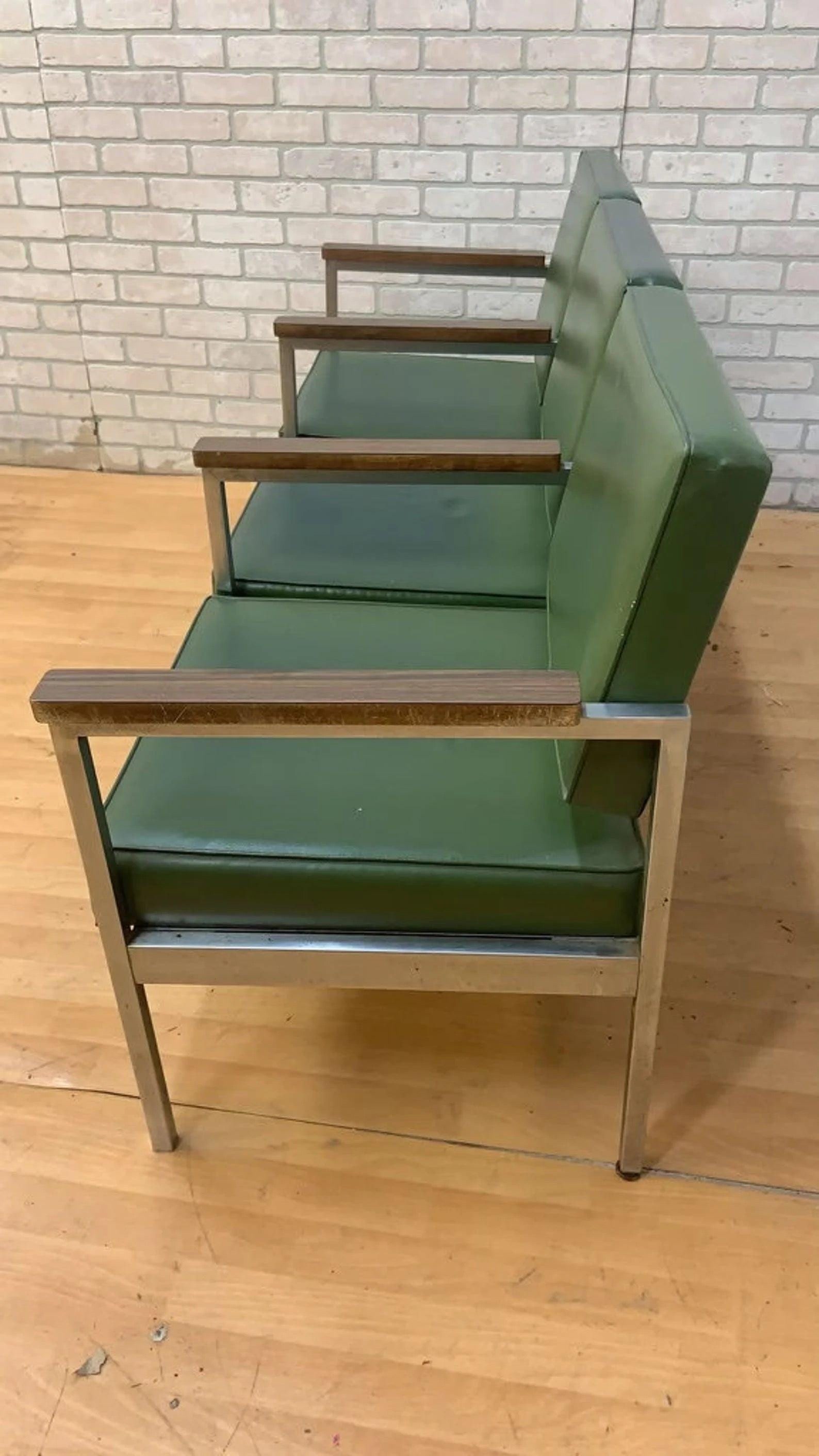 Mid Century Modern Knoll Style Bench in Green - 2