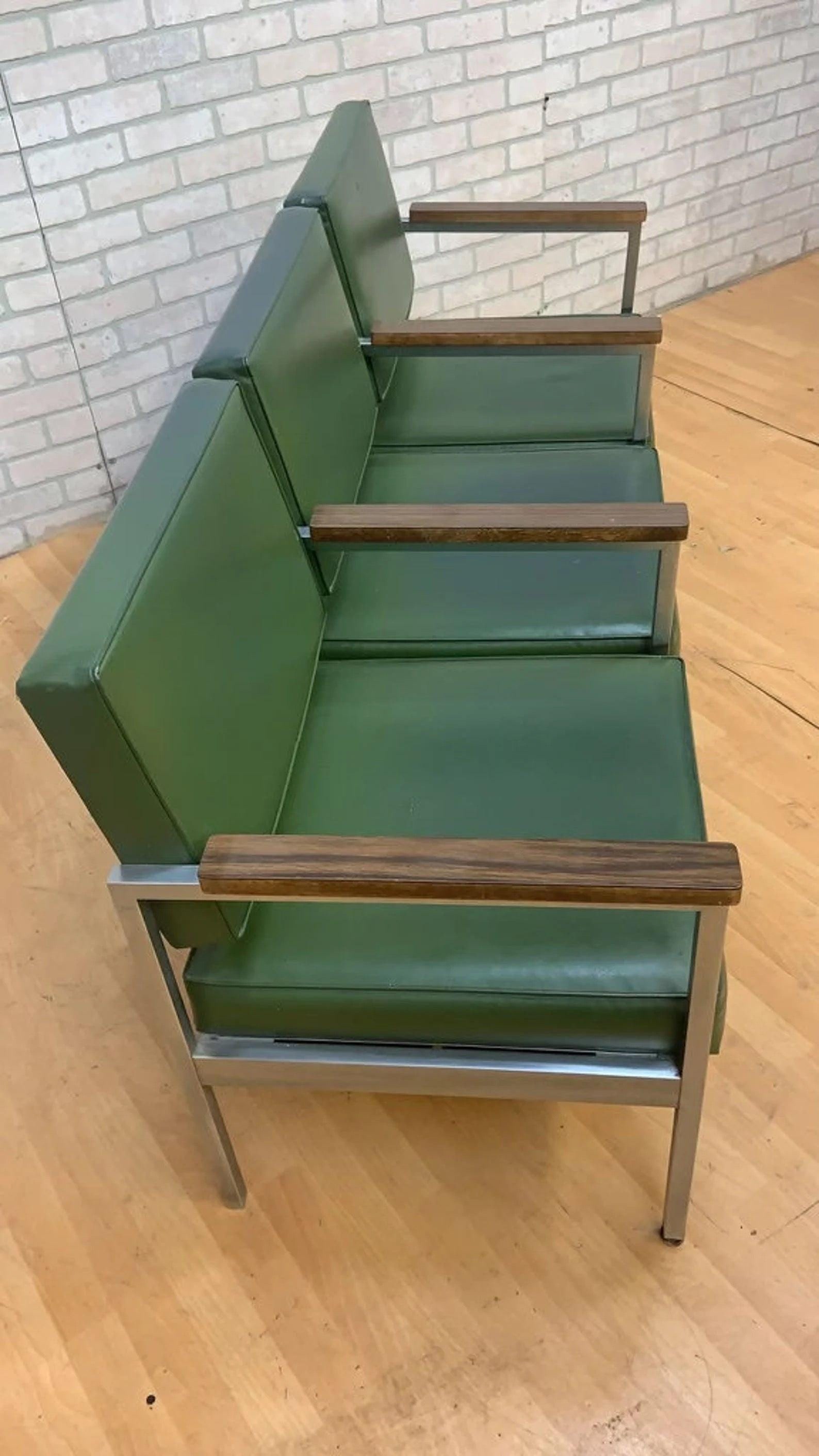 Mid Century Modern Knoll Style Bench in Green - 5