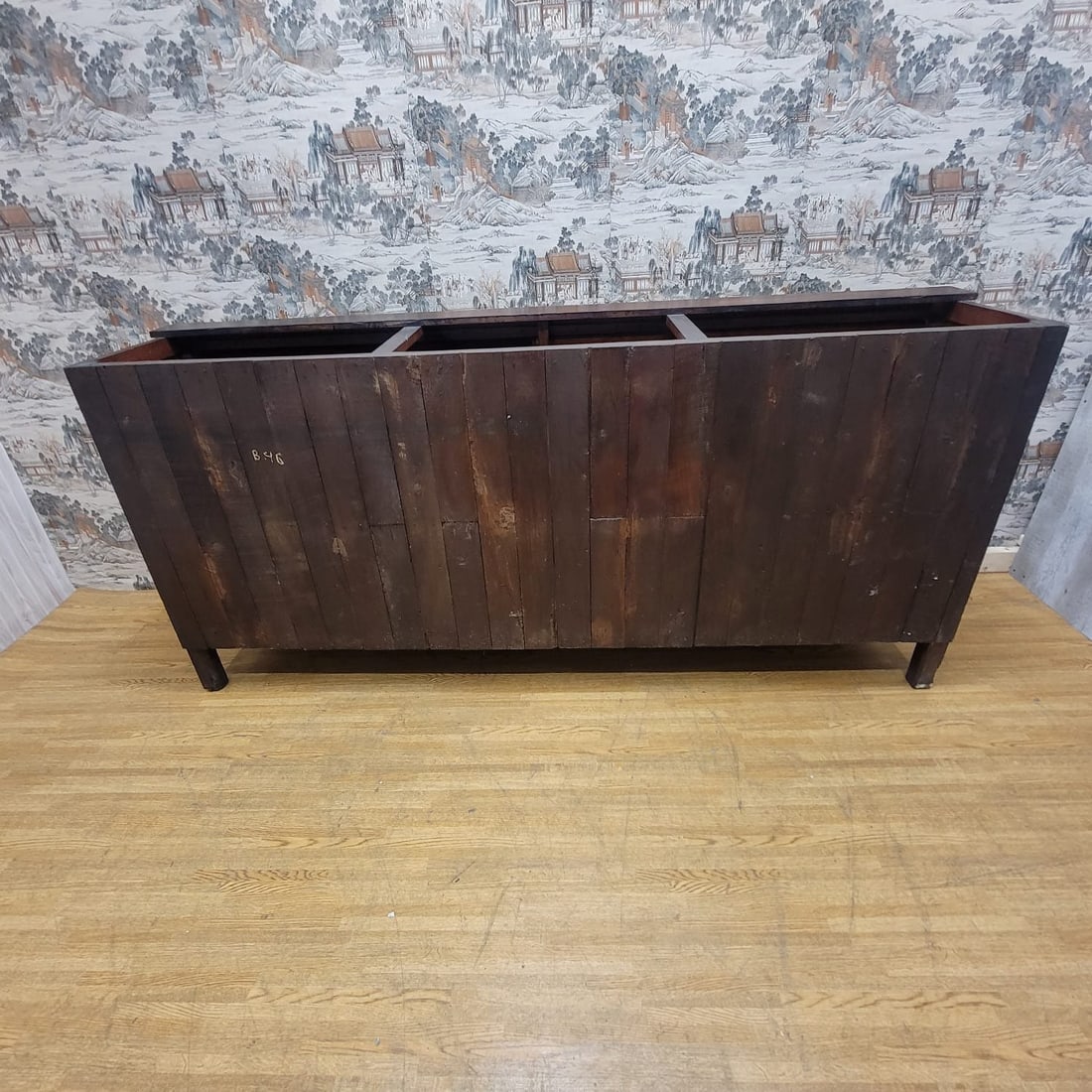 Vintage Teakwood Low Bookcase / Display Cabinet with Sliding Glass Doors - 8