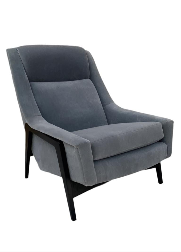 Mid Century Modern Folke Ohlsson for DUX Lounge Chair Newly Reupholstered in Mohair: Title: Mid Century Modern Folke Ohlsson for DUX Lounge Chair Newly Reupholstered in Mohair Description: Mid Century Modern Folke Ohlsson for DUX Lounge Chair Newly Reupholstered in Blu Steel Italian M