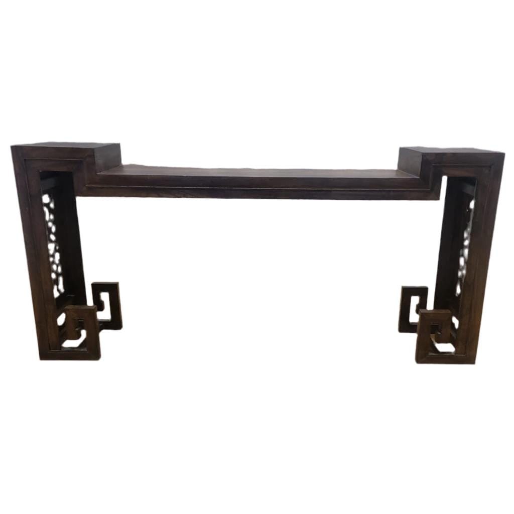 Antique Shanxi Province Elm Carved Side Altar Table with Turned Legs: Title: Antique Shanxi Province Elm Carved Side Altar Table with Turned Legs Description: Antique Shanxi Province Elm Carved Side Altar Table with Turned Legs Discover the exquisite craftsmanship of th